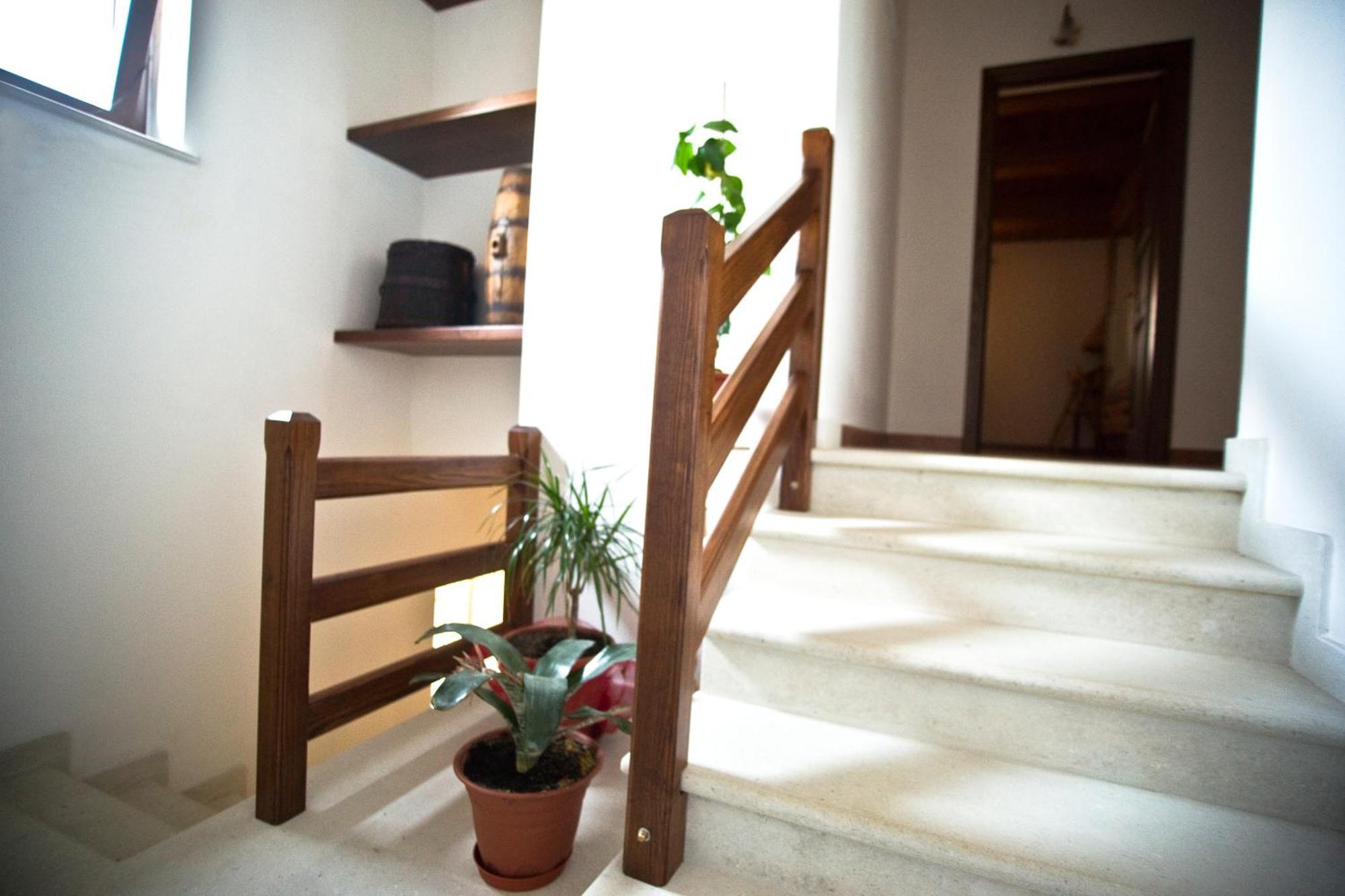 Santa Sofia d'Epiro Agriturismo Miracco Atanasio Franco "Il Maniero" מראה חיצוני תמונה
