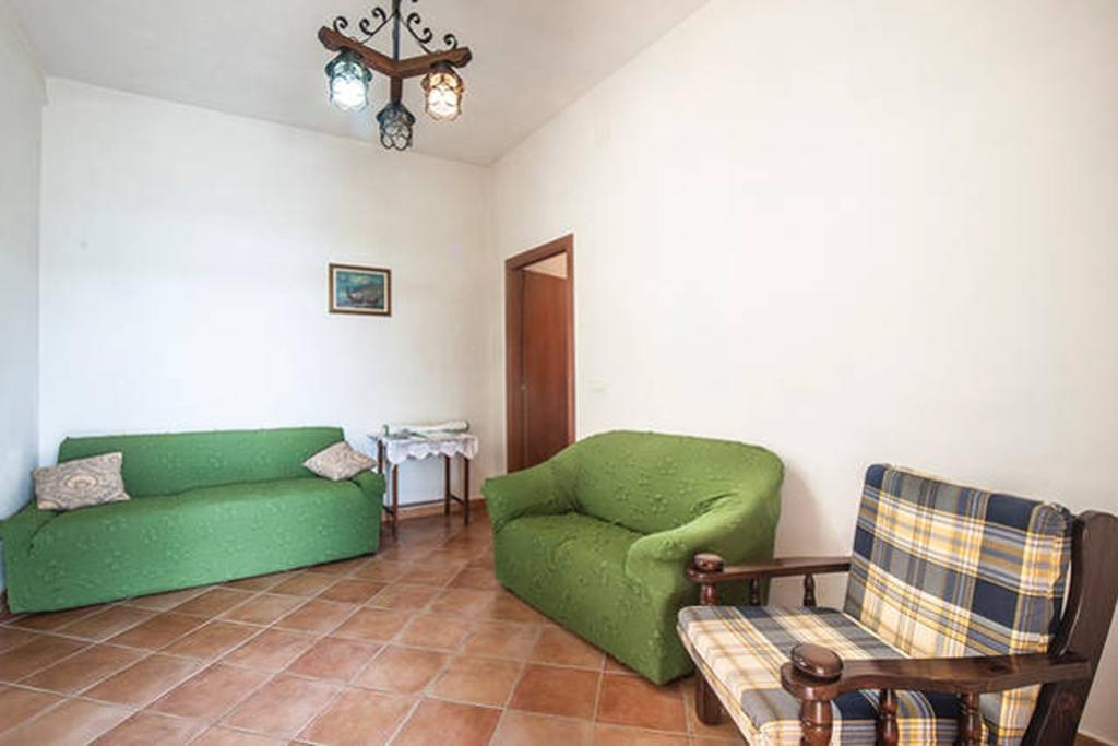 Santa Sofia d'Epiro Agriturismo Miracco Atanasio Franco "Il Maniero" מראה חיצוני תמונה