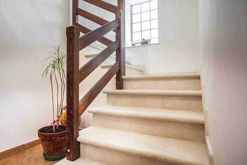 Santa Sofia d'Epiro Agriturismo Miracco Atanasio Franco "Il Maniero" מראה חיצוני תמונה